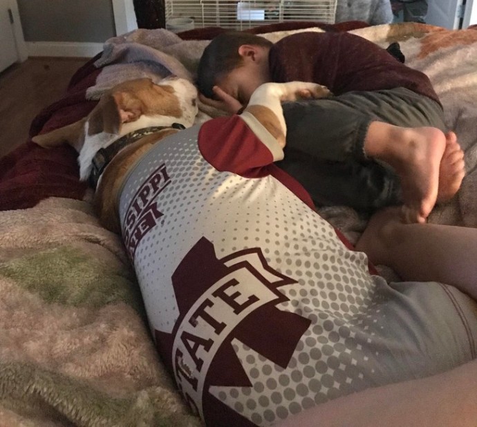11-adorable-photos-proving-that-sometimes-animals-are-better-than-people-04