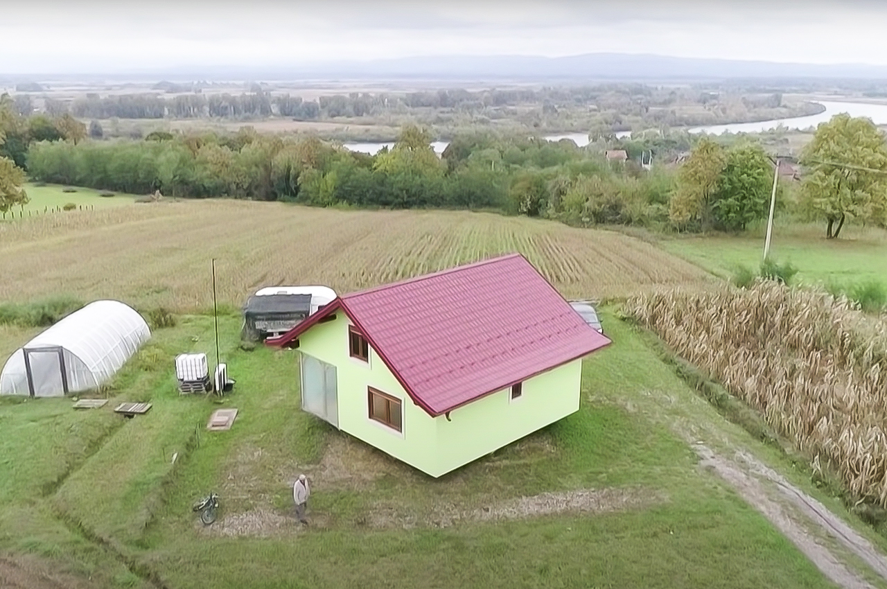 Bosnian man builds a spinning home for his wife that can complete a full rotation in only 22 seconds! | Yanko Design