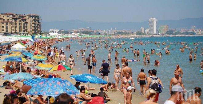 Туристи: Фекалии потекоха в реката в Слънчев бряг, овоняха станцията на МС - Информационна агенция ПИК