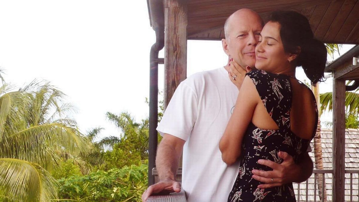 Inside Bruce Willis' marriage to Emma Heming and how he started new family  after divorcing Demi - Mirror Online