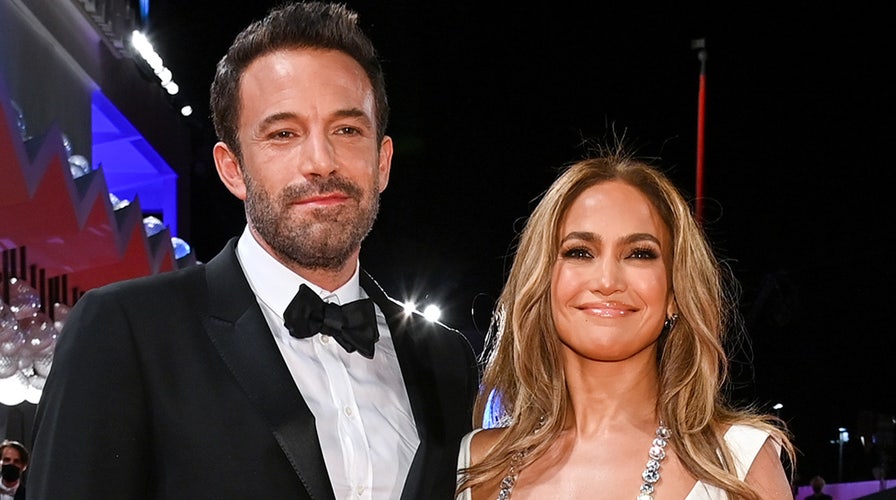 Jennifer Lopez reflects on split with Ben Affleck 20 years ago: 'Honestly, thought I was going to die' | Fox News