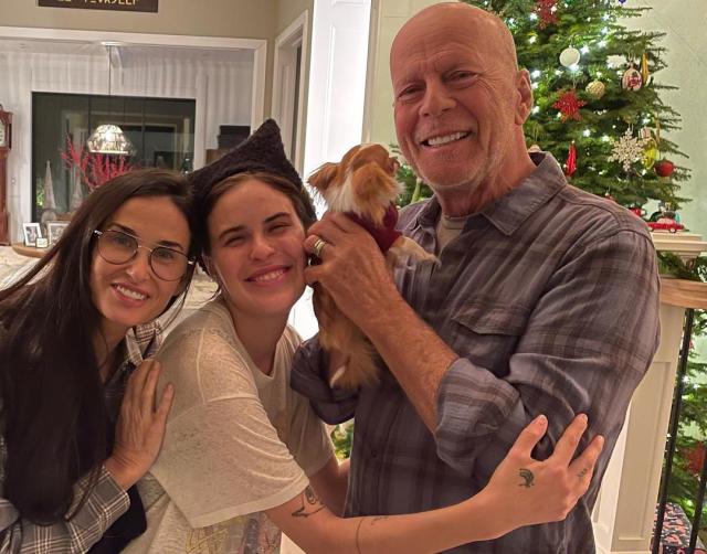 How Bruce Willis' Family Is Coping With His Frontotemporal Dementia  Diagnosis: 'It's Affecting Everyone'