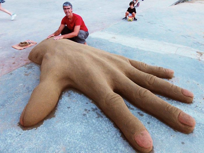 5ecb6f5de28c5-sand-art-andoni-bastarrika-1-6-5ec7865fbefb9__700