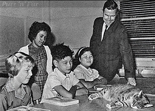 PWB Peeps - Open Thread - Famous Cats, Room 8