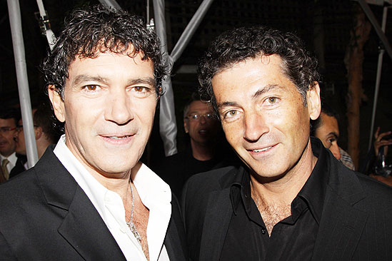 Broadway.com | Photo 10 of 12 | Antonio Banderas Reveals his 'Secret' for  Broadway Cares/Equity Fights AIDS