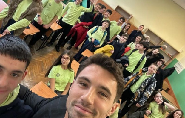 Мастагарков влезе в час