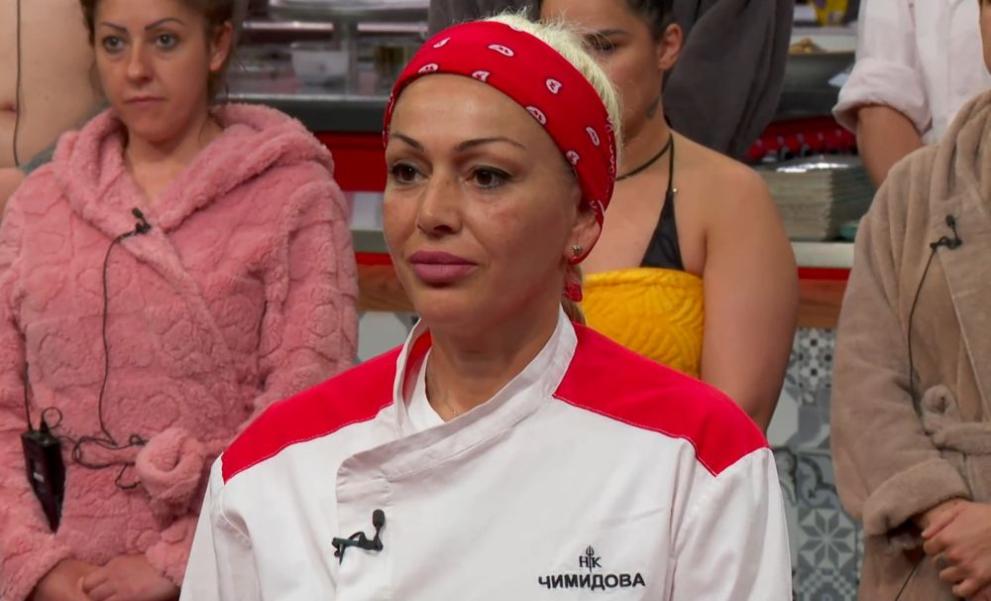 Гласуване определи съдбата на един от участниците в Hell's Kitchen -  Любопитно - DarikNews.bg